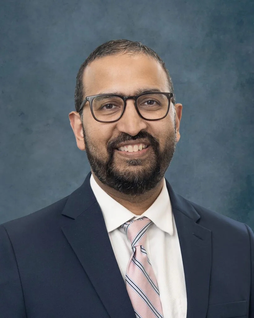 Photo of Kashif Firozvi, MD