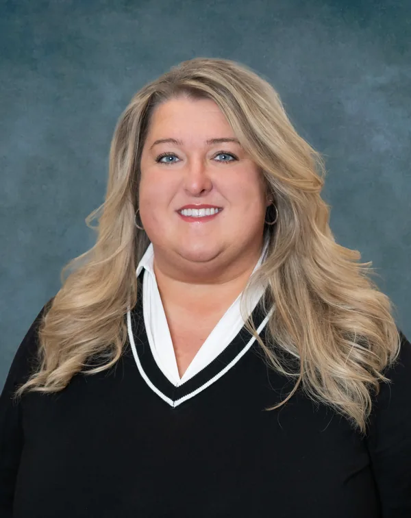 Photo of Kristen Lohr, PA-C 